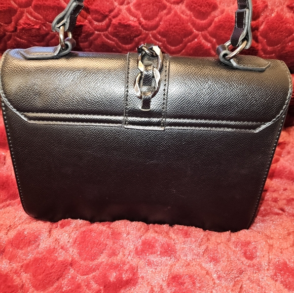 Badgley Mischka Vegan Leather Black Studded Chain Textured Top Single Handle Bag - Picture 4 of 15